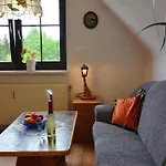 Lejlighed Forest Retreat With Garden