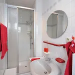 Lejlighed Forest Retreat With Garden Frauenwald